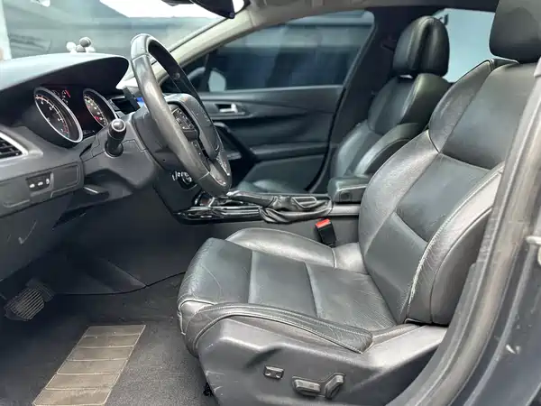 Peugeot 508 2012