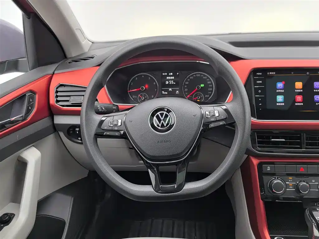 Volkswagen T-Cross 2021 — фото 11