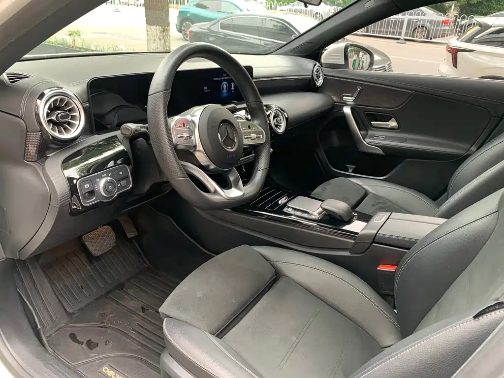 Mercedes-Benz A-Class 2023 — фото 5