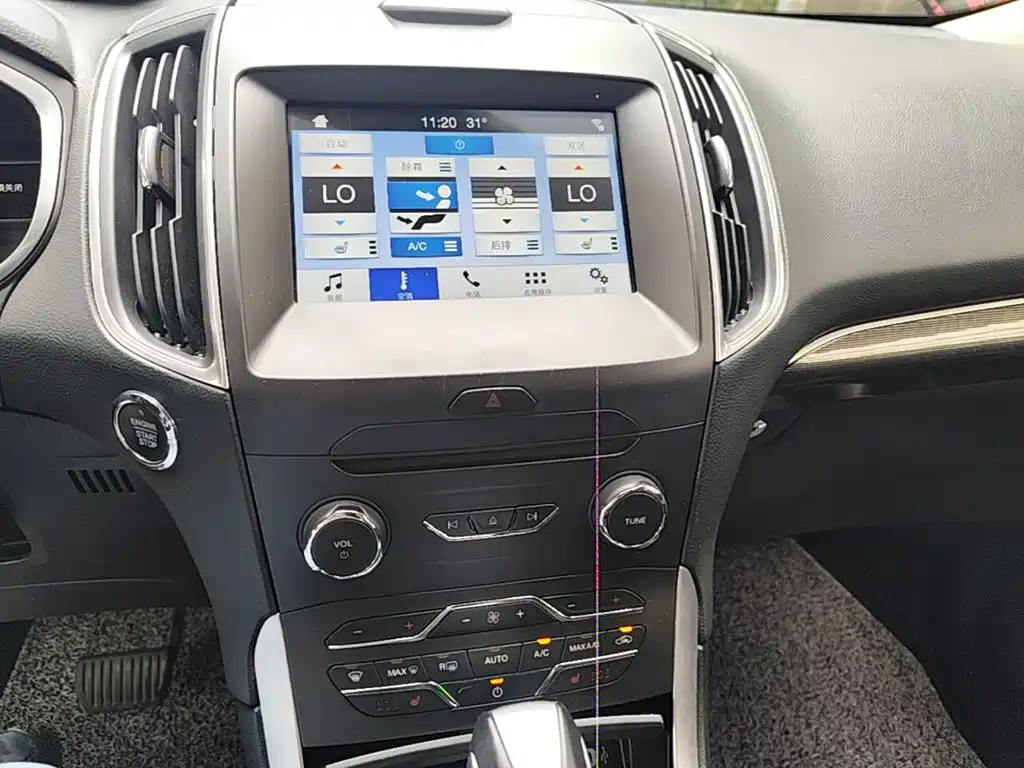 Ford Edge 2017 — фото 13
