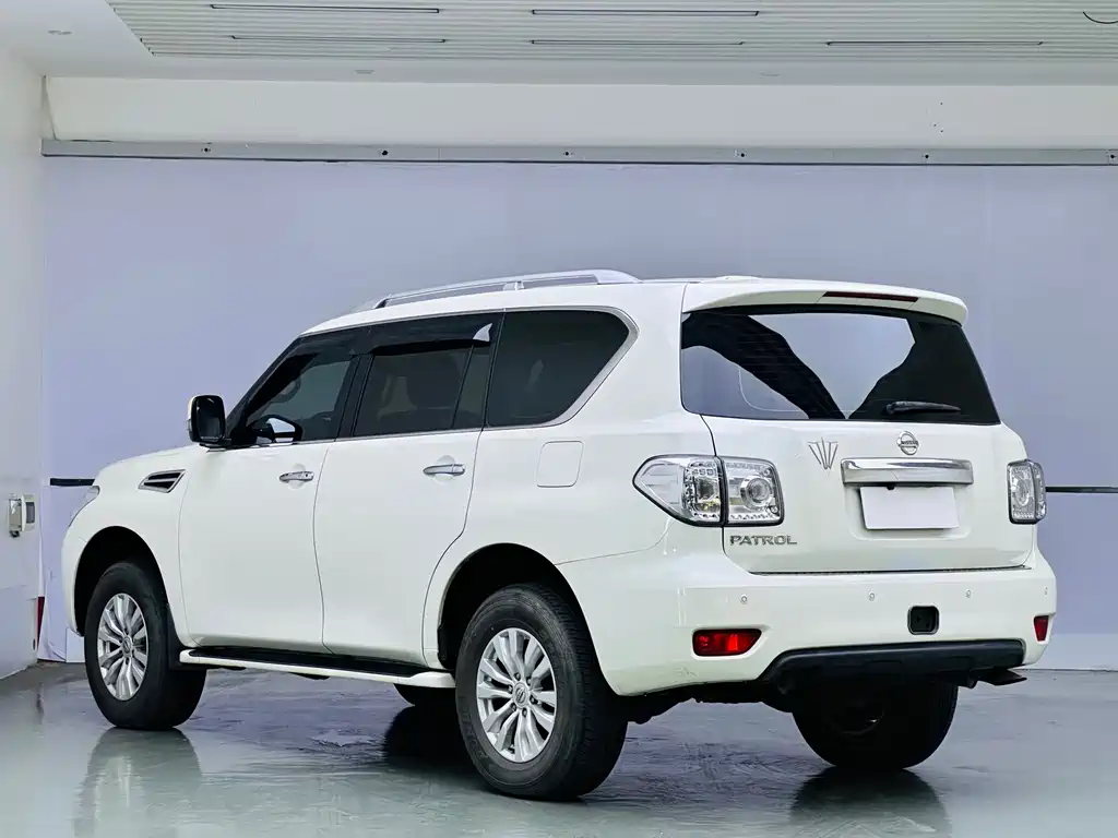 Nissan Patrol 2019 — фото 10