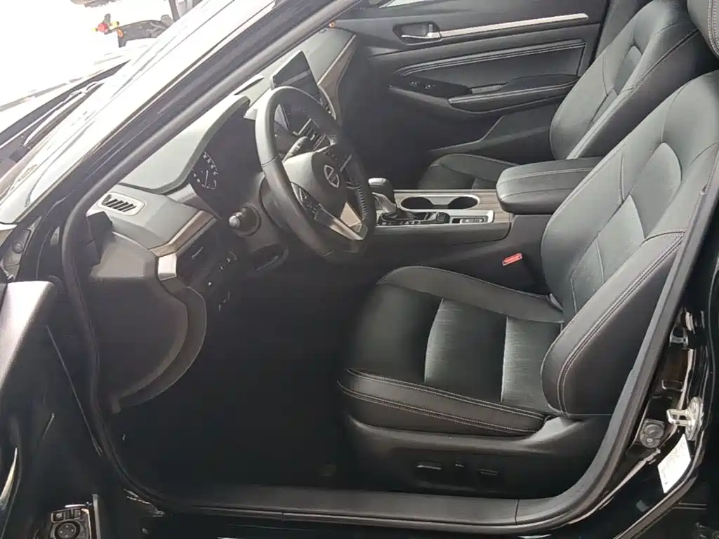 Nissan Teana 2022 — фото 15