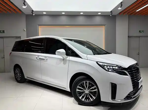 Buick GL8 2023
