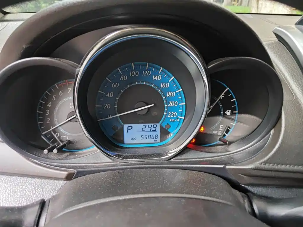 Toyota Yaris L 2016