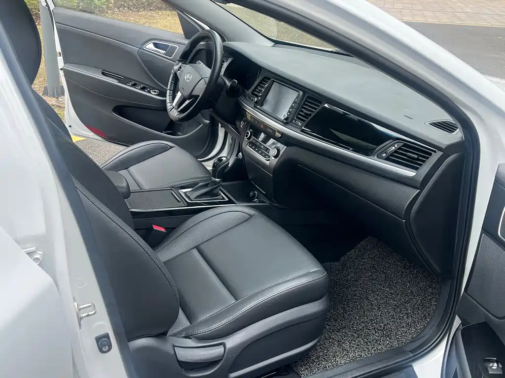 Hyundai Mistra 2018 — фото 11
