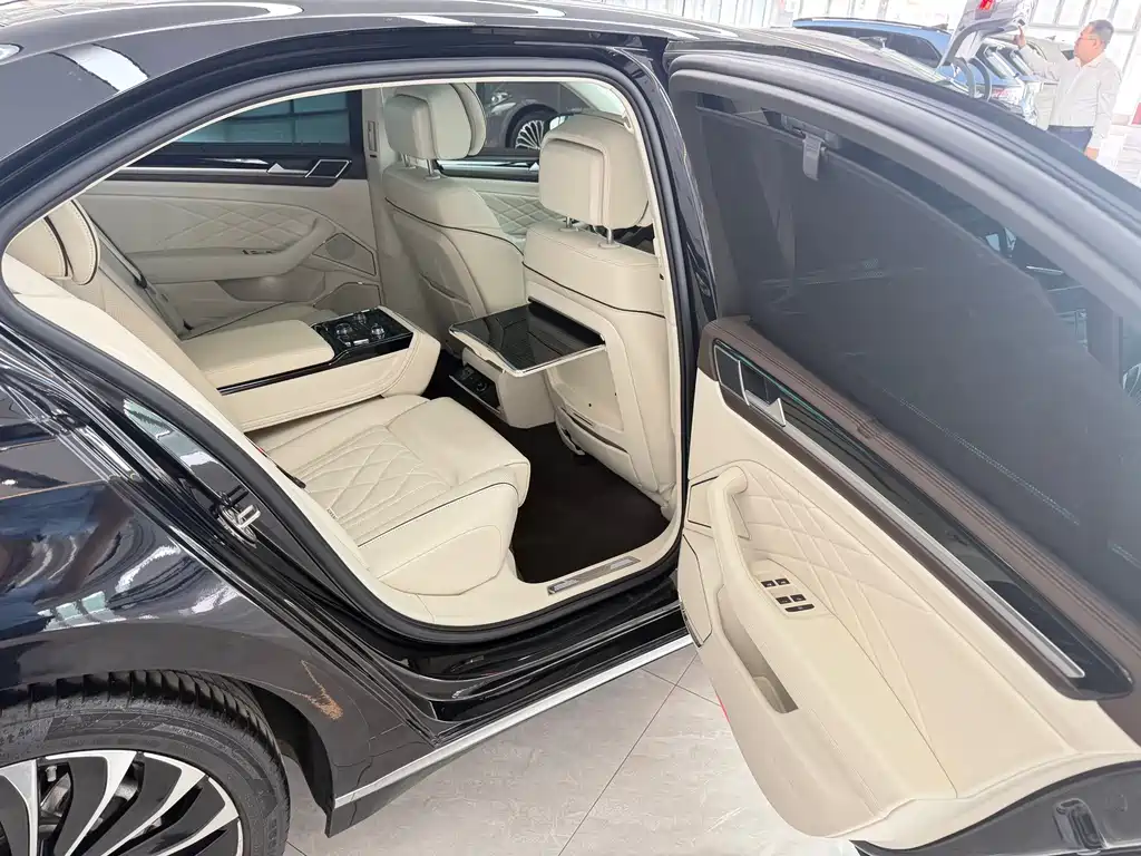 Volkswagen Phideon 2023 — фото 13