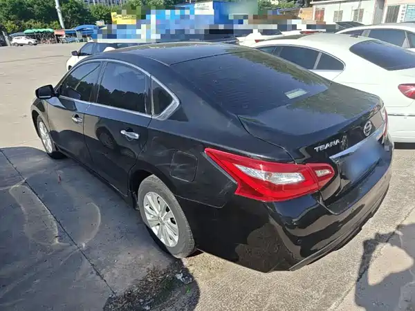 Nissan Teana 2016