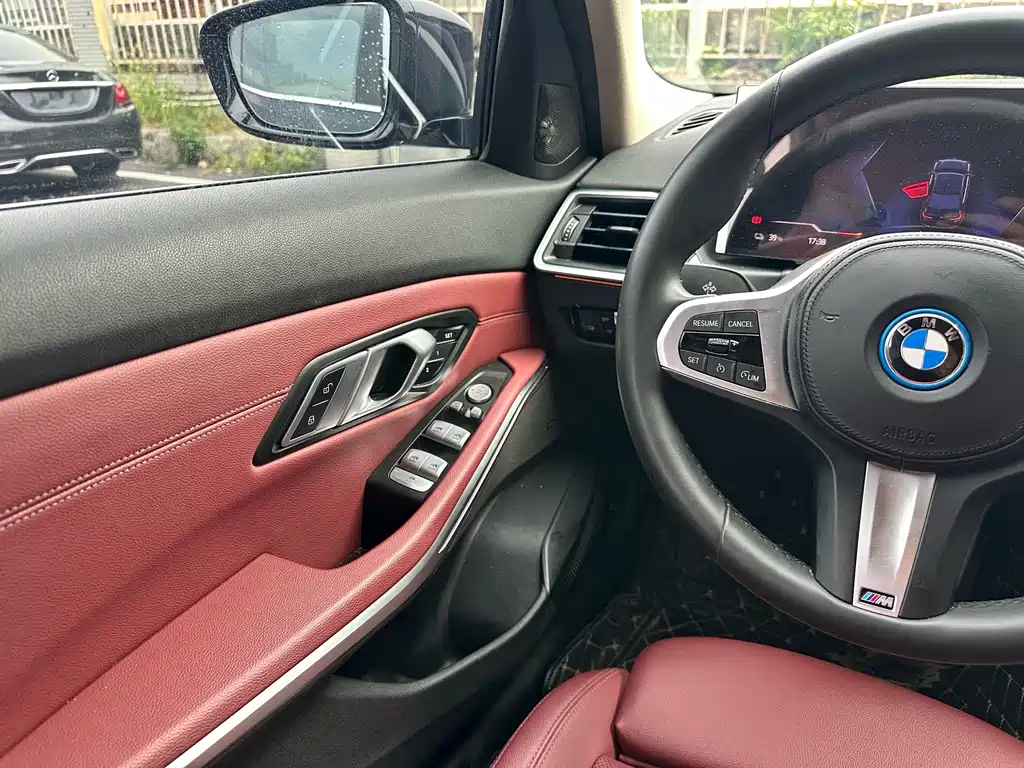 BMW i3 2023 — фото 11