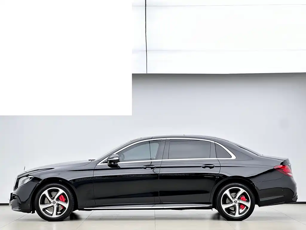 Mercedes-Benz E-Class 2018 — фото 3