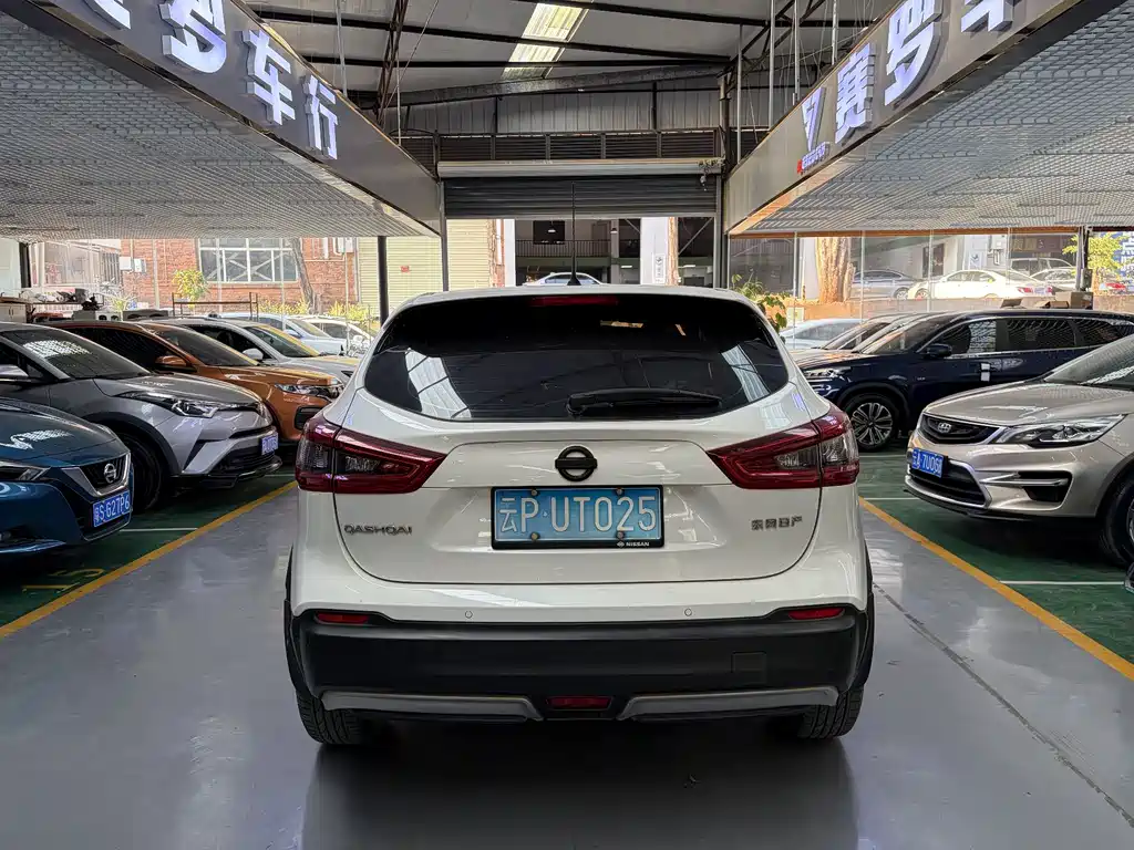Nissan Qashqai 2021 — фото 4