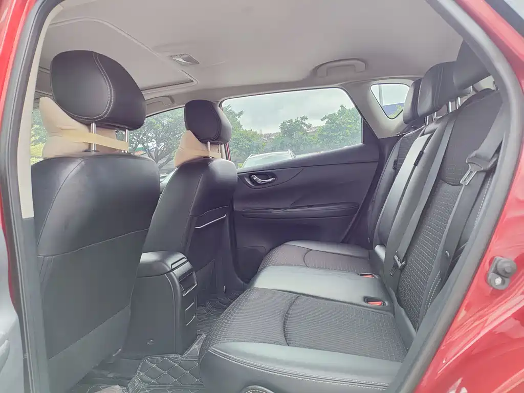 Nissan Tiida 2020
