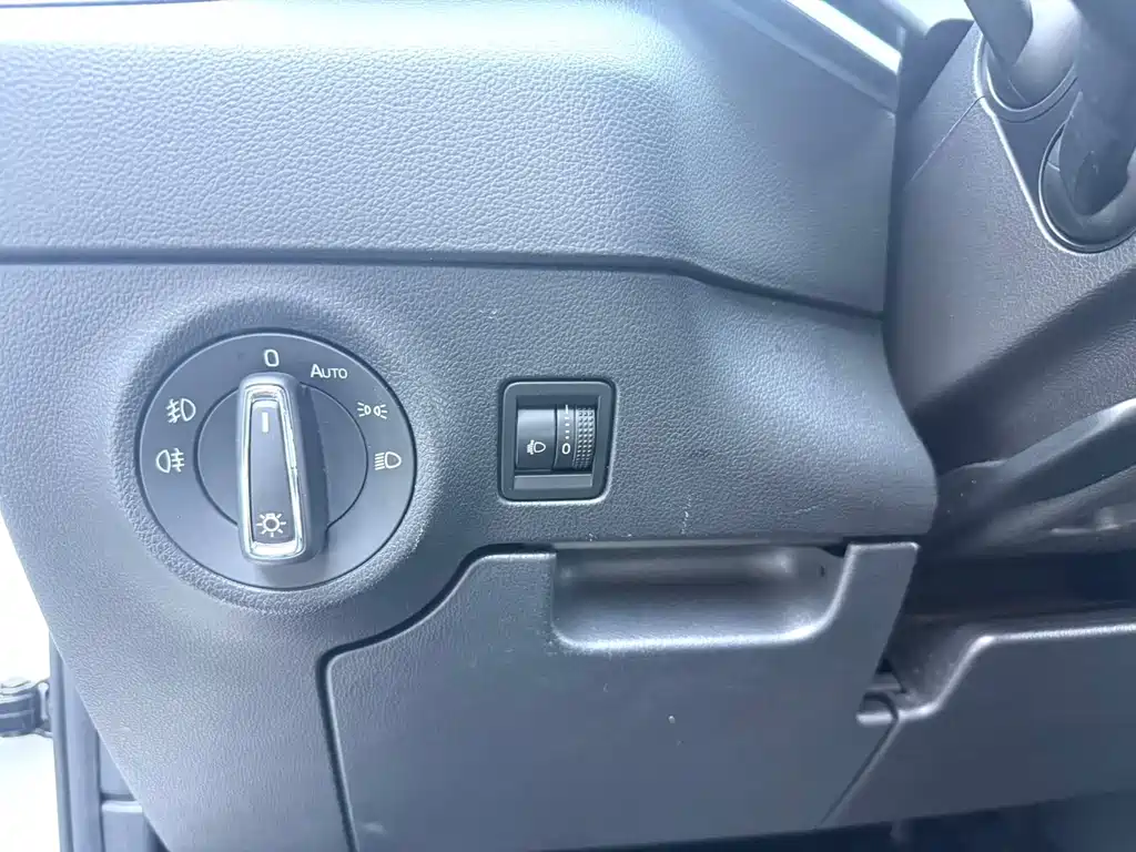 Skoda Karoq 2022 — фото 13