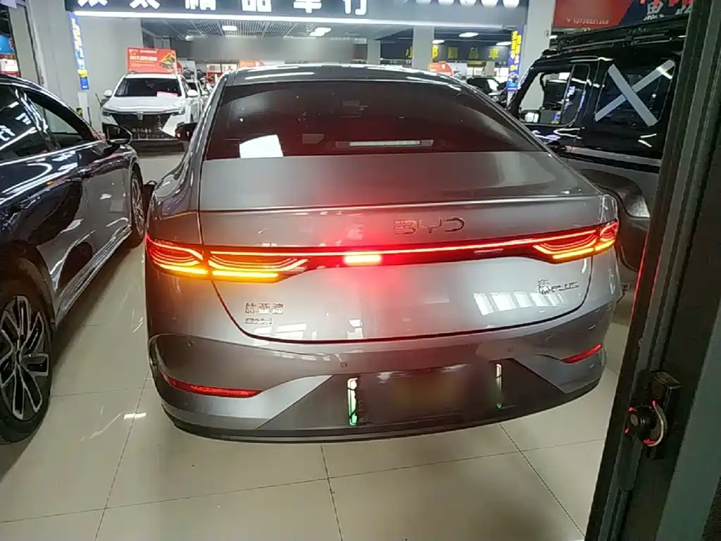 BYD Qin PLUS 2025 — фото 6