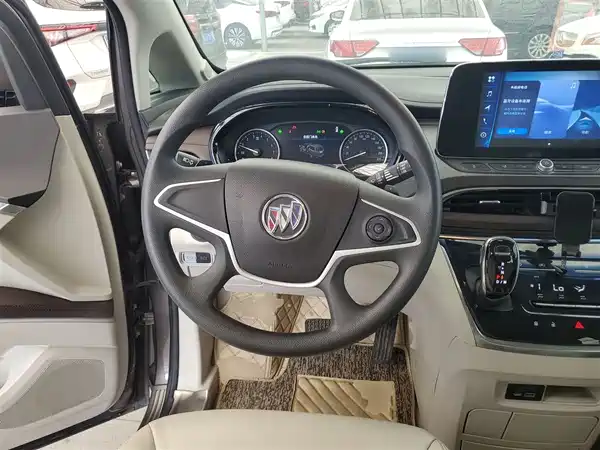 Buick GL8 2023