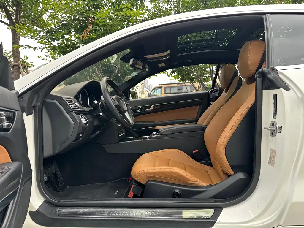 Mercedes-Benz E-Class 2014 — фото 15
