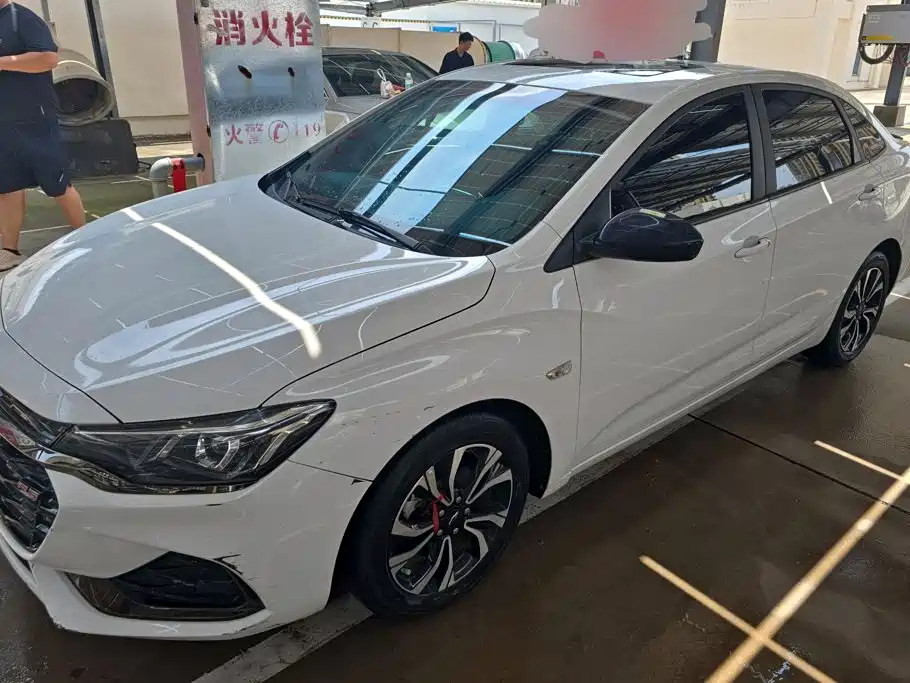 Chevrolet Cruze 2021