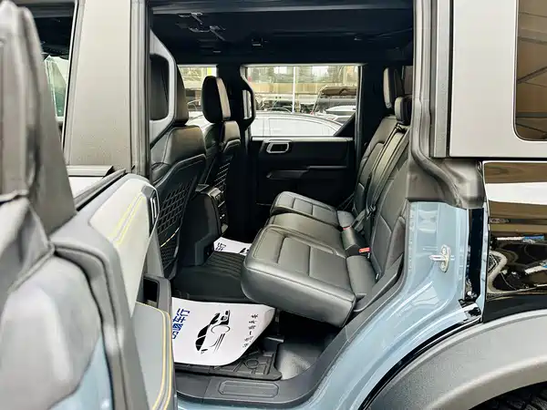 Ford Bronco 2025