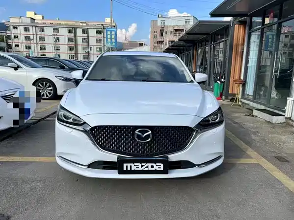 Mazda Atenza 2020