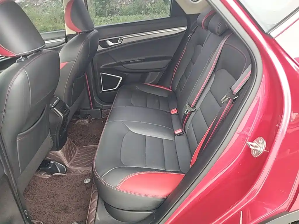 Geely Emgrand GS 2020 — фото 17