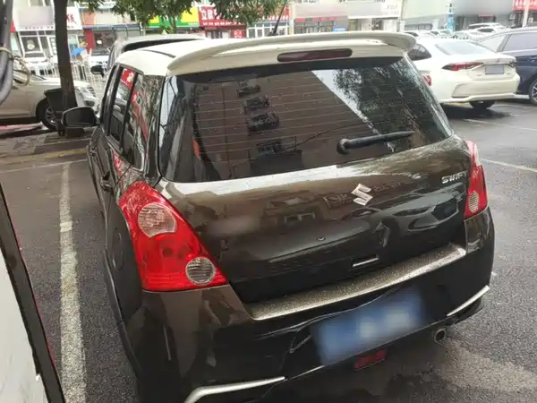 Suzuki Swift 2016