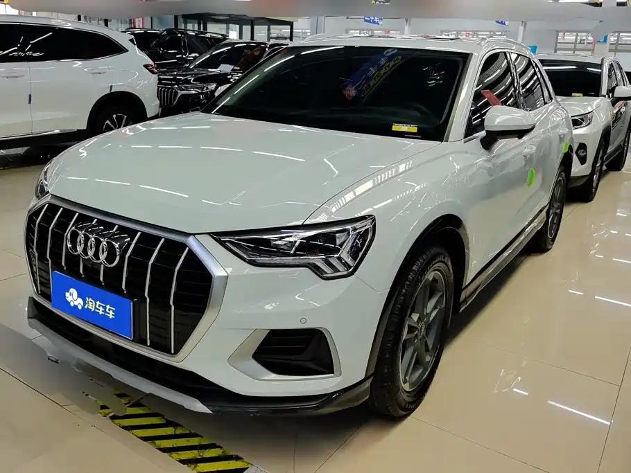 Audi Q3 2021