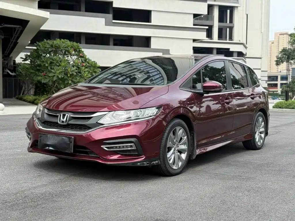 Honda Jade 2017 — фото 1