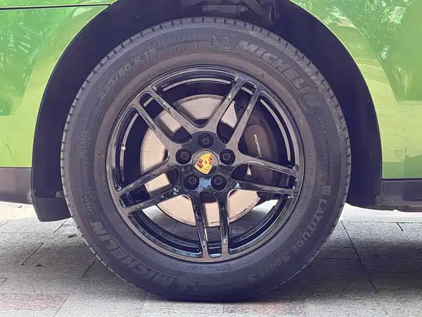Porsche Macan 2019