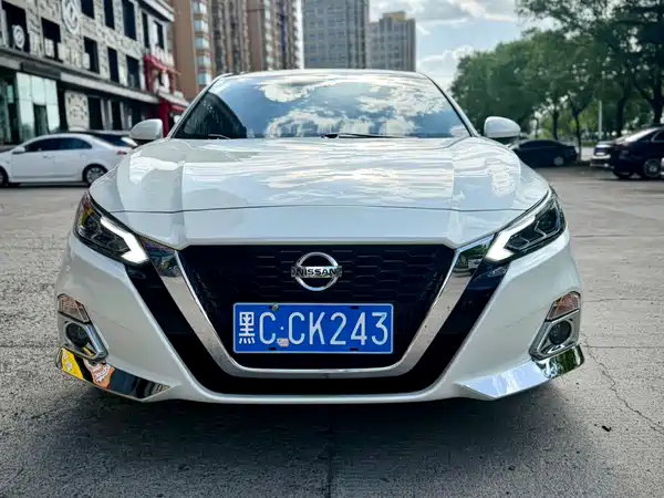 Nissan Teana 2021