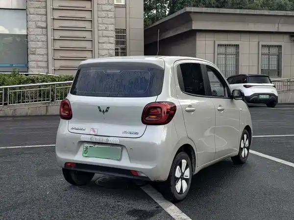 Wuling Hongguang MINIEV 2025