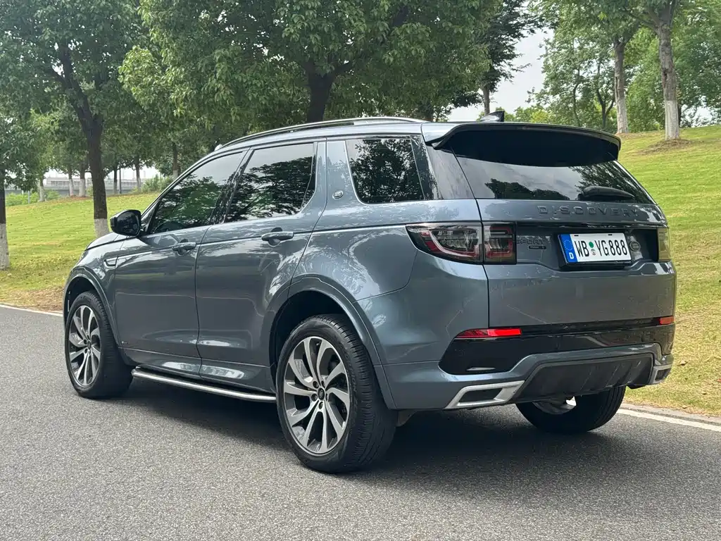 Land Rover Discovery Sport 2021 — фото 3