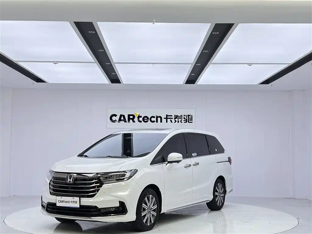 Honda Odyssey 2024 — фото 1