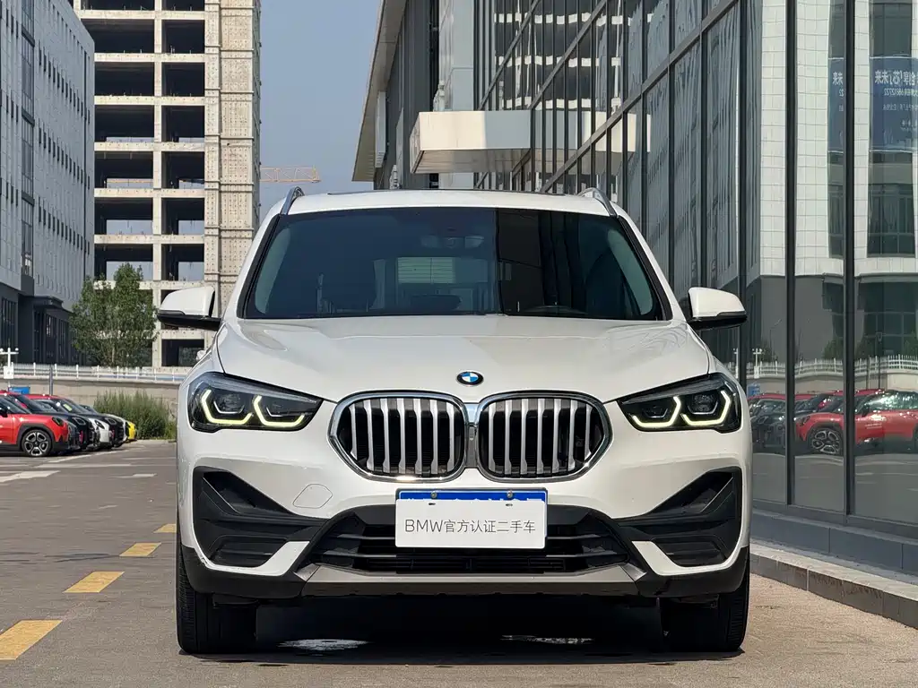 BMW X1 2020 — фото 14