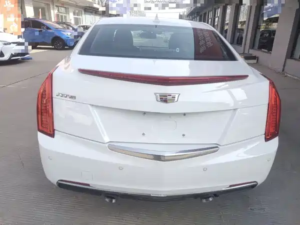 Cadillac ATS-L 2014
