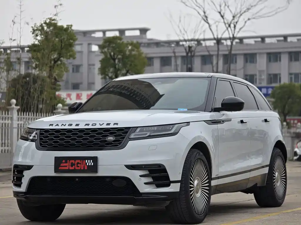Land Rover Range Rover Velar 2022 — фото 1