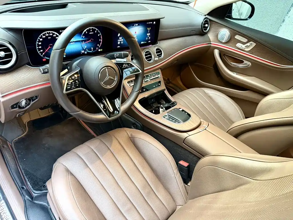 Mercedes-Benz E-Class 2021
