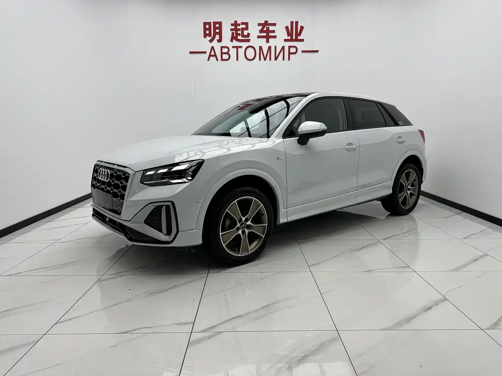 Audi Q2L 2022