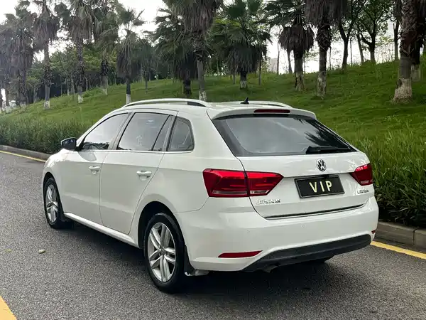 Volkswagen Gran Lavida 2016