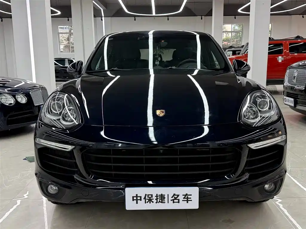 Porsche Cayenne 2017 — фото 3