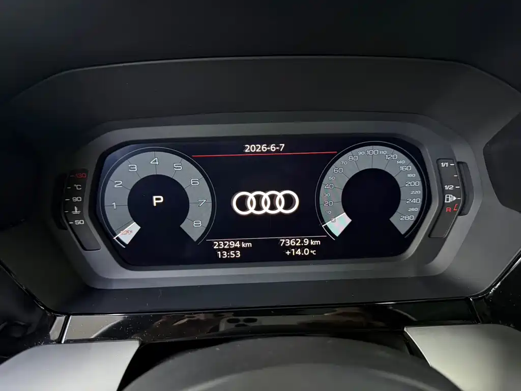 Audi A3 2023 — фото 16