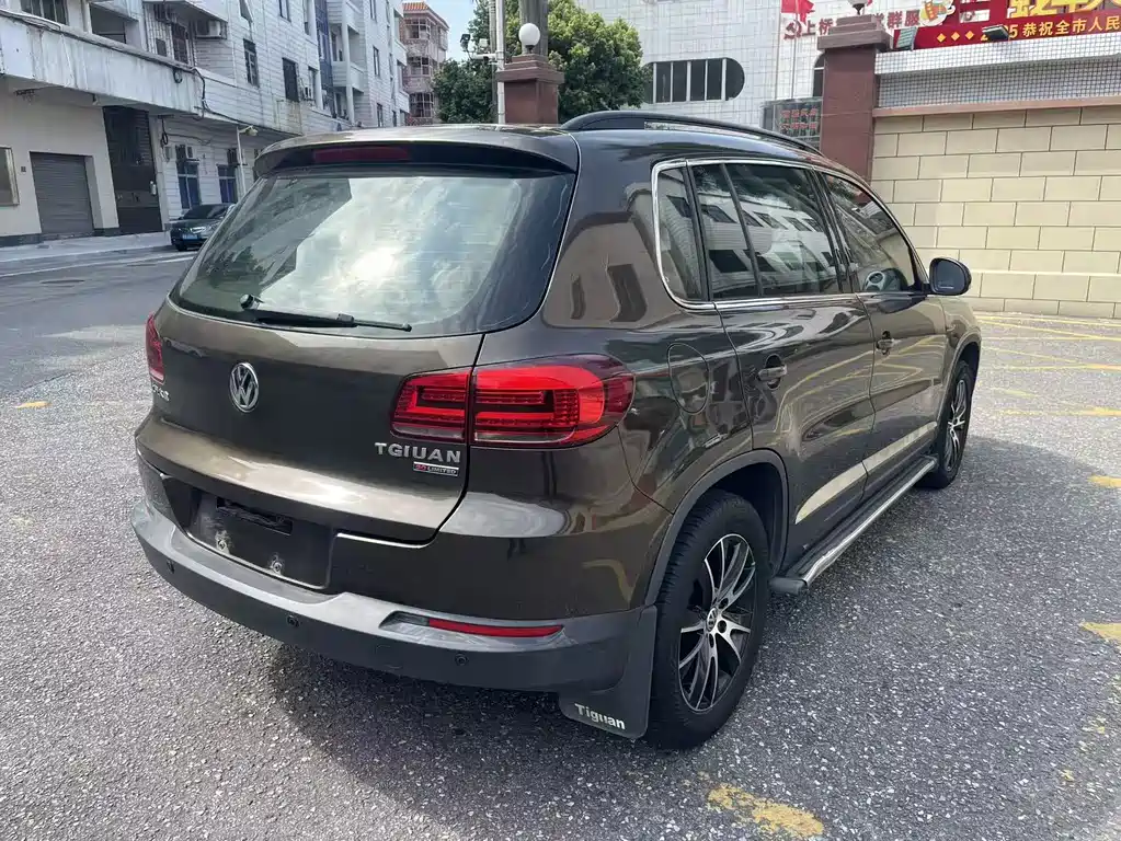 Volkswagen Tiguan 2015 — фото 5