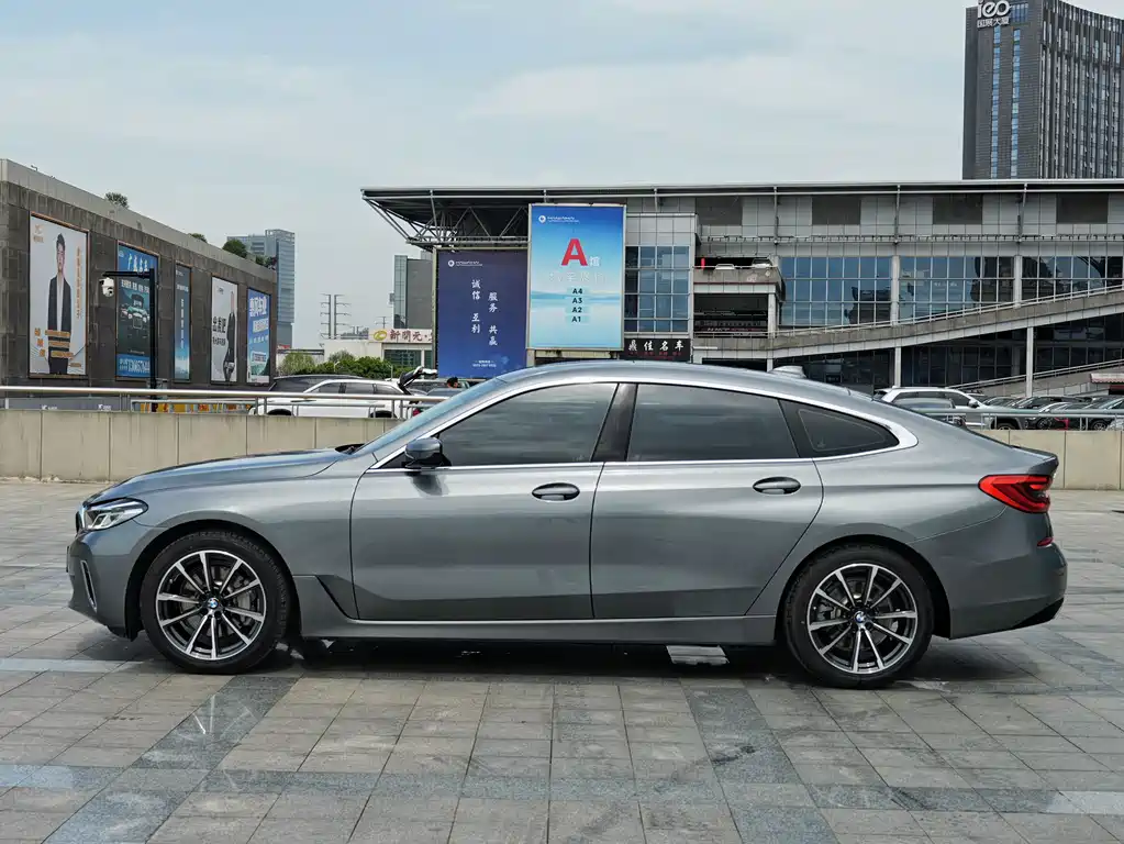 BMW 6 Series GT 2024 — фото 3