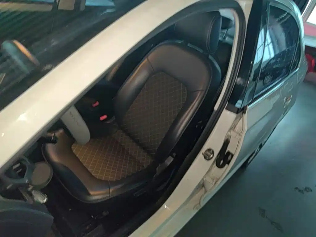 Skoda Rapid 2019 — фото 15