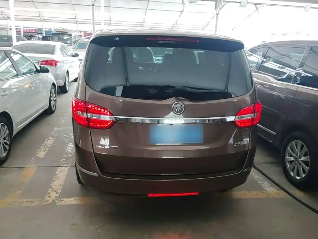 Buick GL8 2019