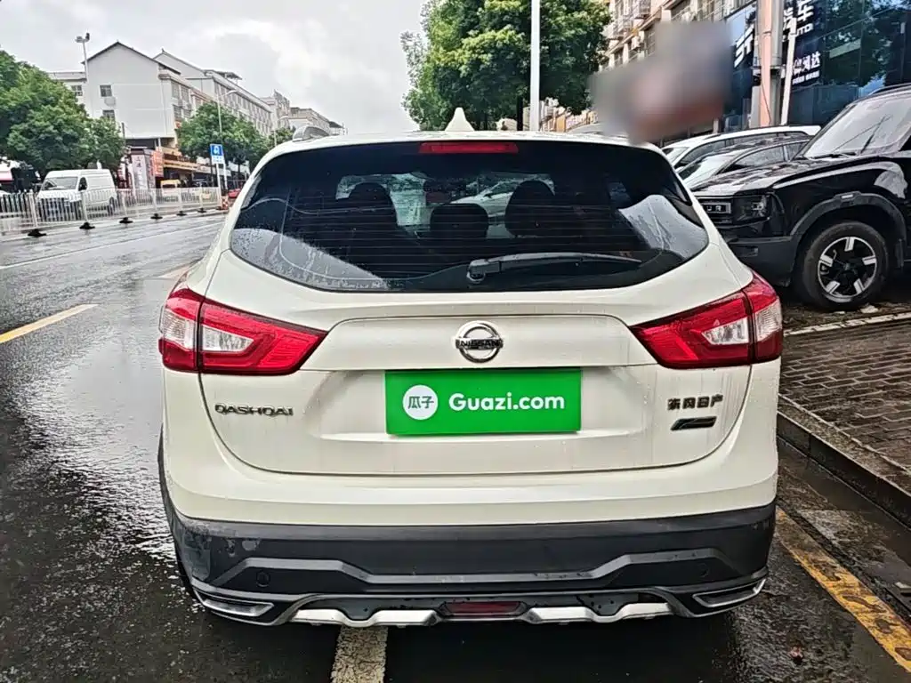 Nissan Qashqai 2015