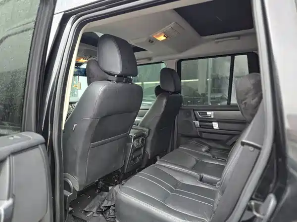 Land Rover Discovery 2016