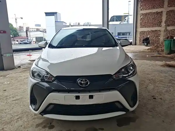 Toyota Yaris L 2019