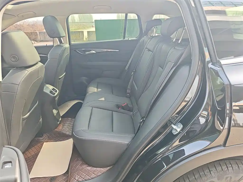 Buick Envision Plus 2023 — фото 17