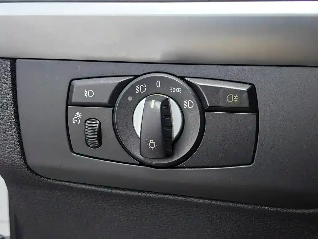 BMW X6 2013 — фото 19