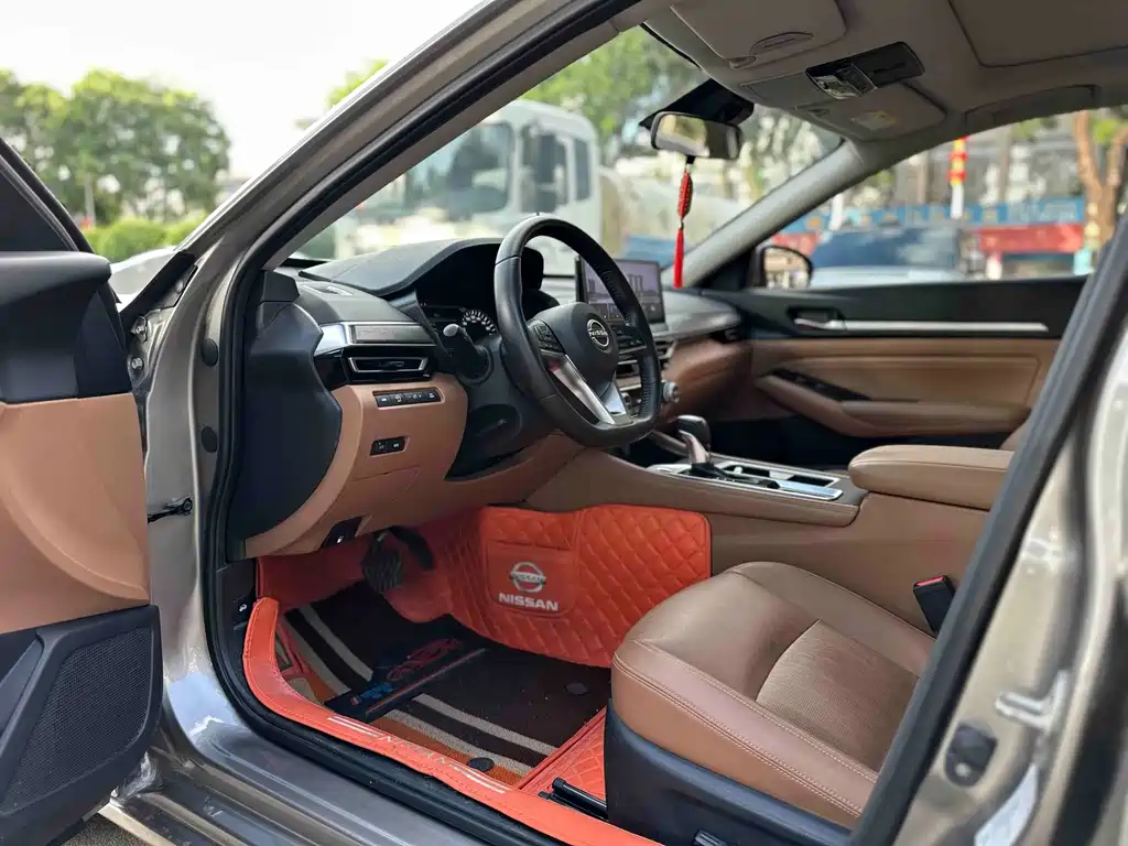 Nissan Teana 2023