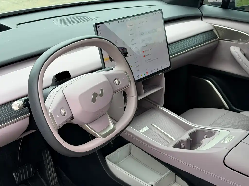 ONVO L60 2024